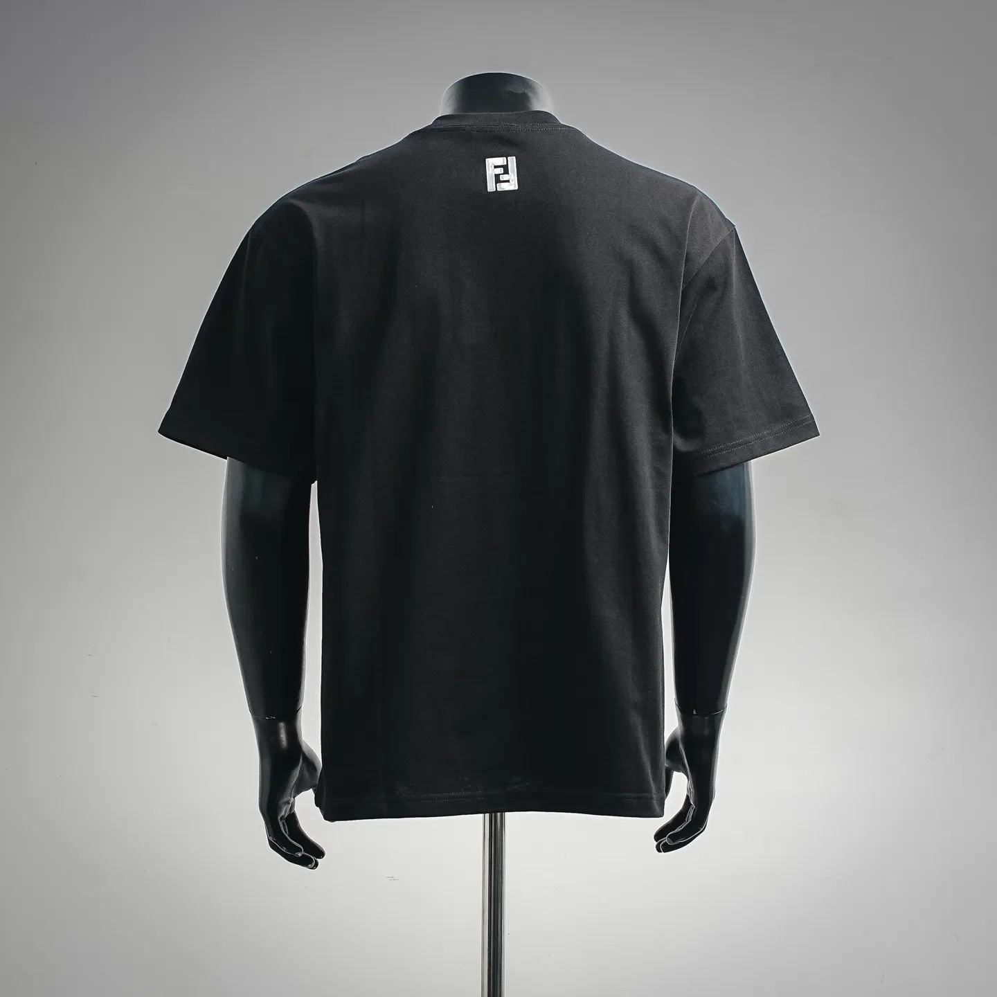 130 Fendi/ F T g ， ， ， ， ， Breathable 。 FF ， + ： ， ， ； White ， ， ， 。 ， ， ， ， 。 ：Black White Size：S-XL